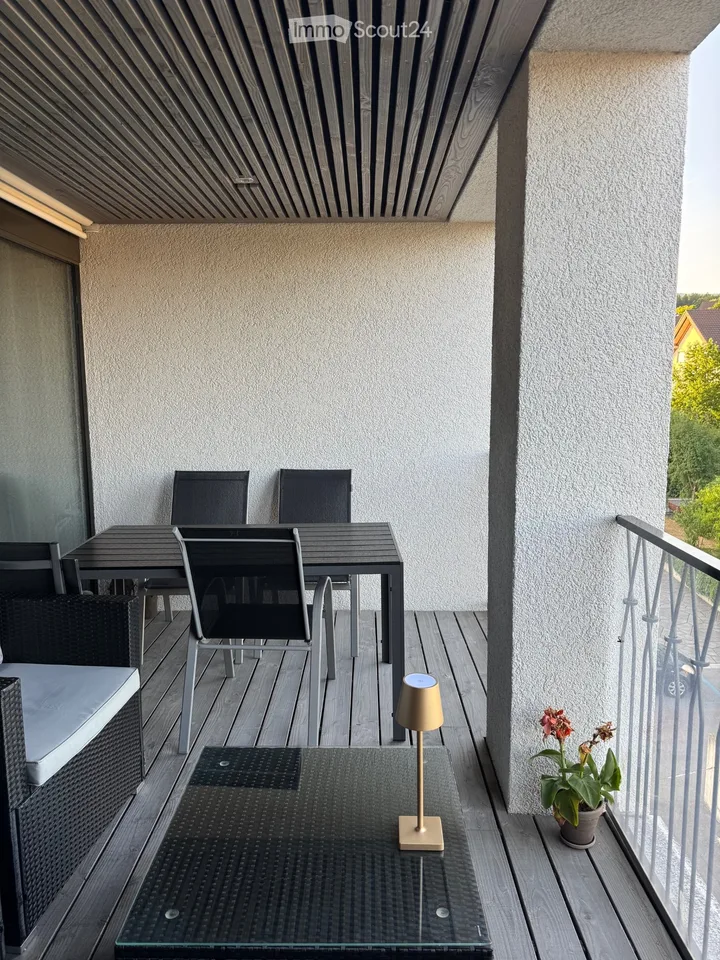 Tenant for 2.5 room apartment Orpund as of 1.10.2026