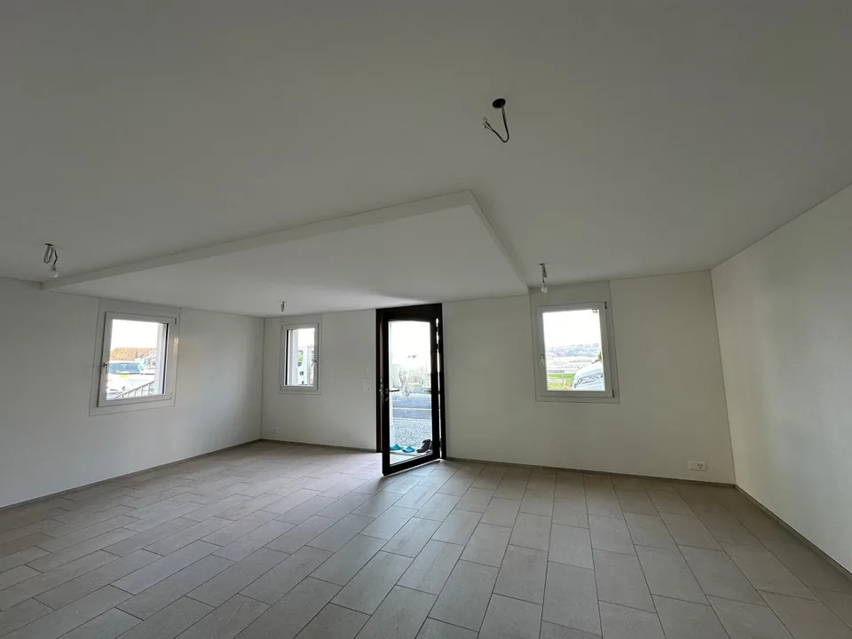 Vielseitiger Hobbyraum mit eigenem Bad und separatem Eingang (46 m²)