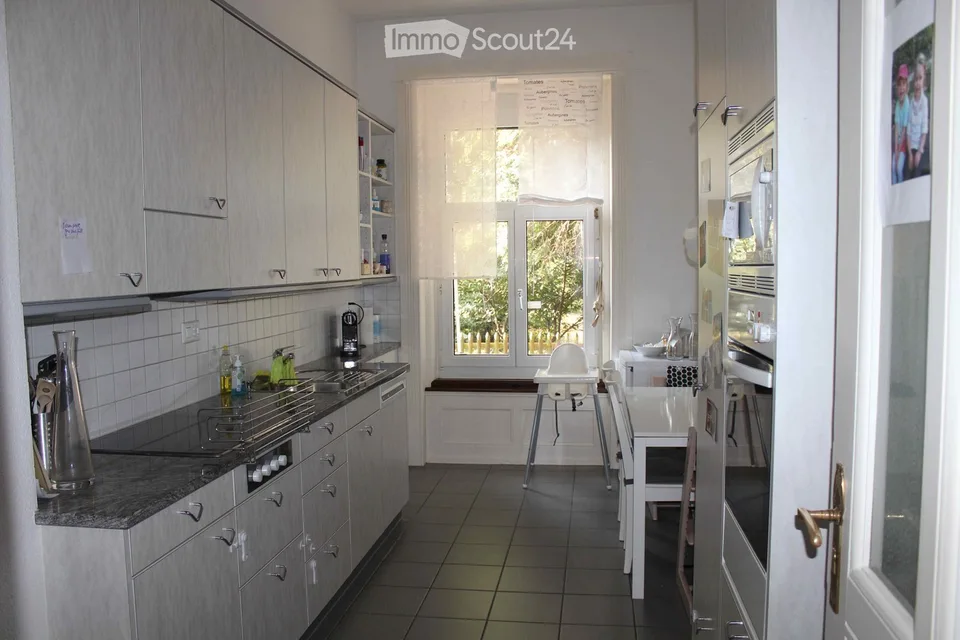 Appartamento di 4.5 locali in stile Art Nouveau a Berna