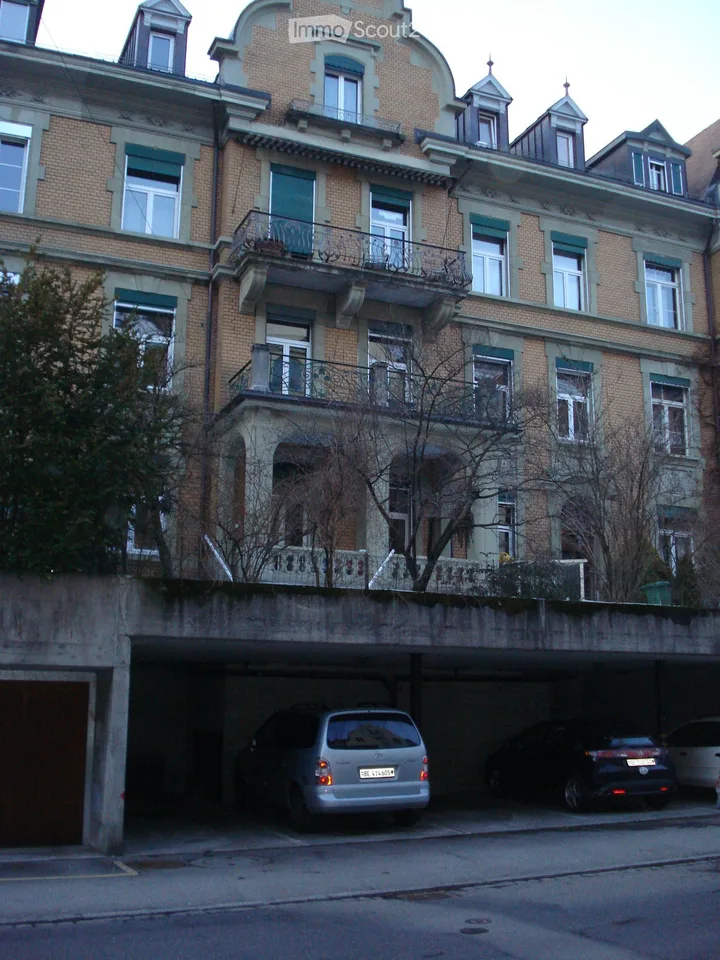 Charmante 4.5-Zimmer-Altbauwohnung im Jugendstil an bester Lage in Bern
