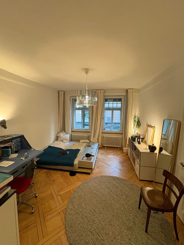 Shared apartment room