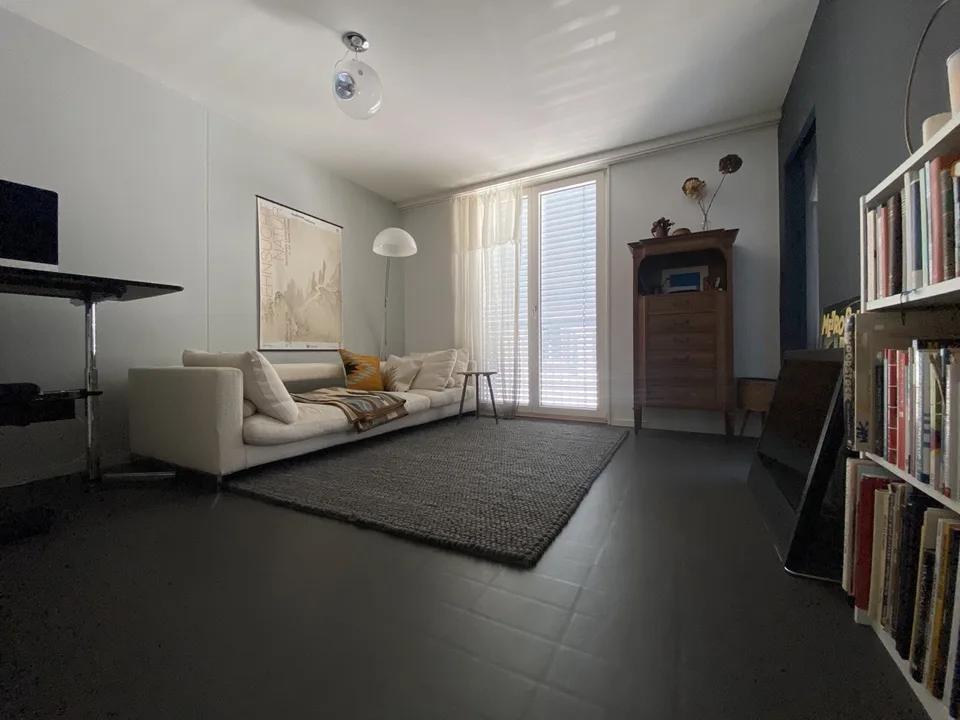 Zentrale Wohnung im Kreis 1