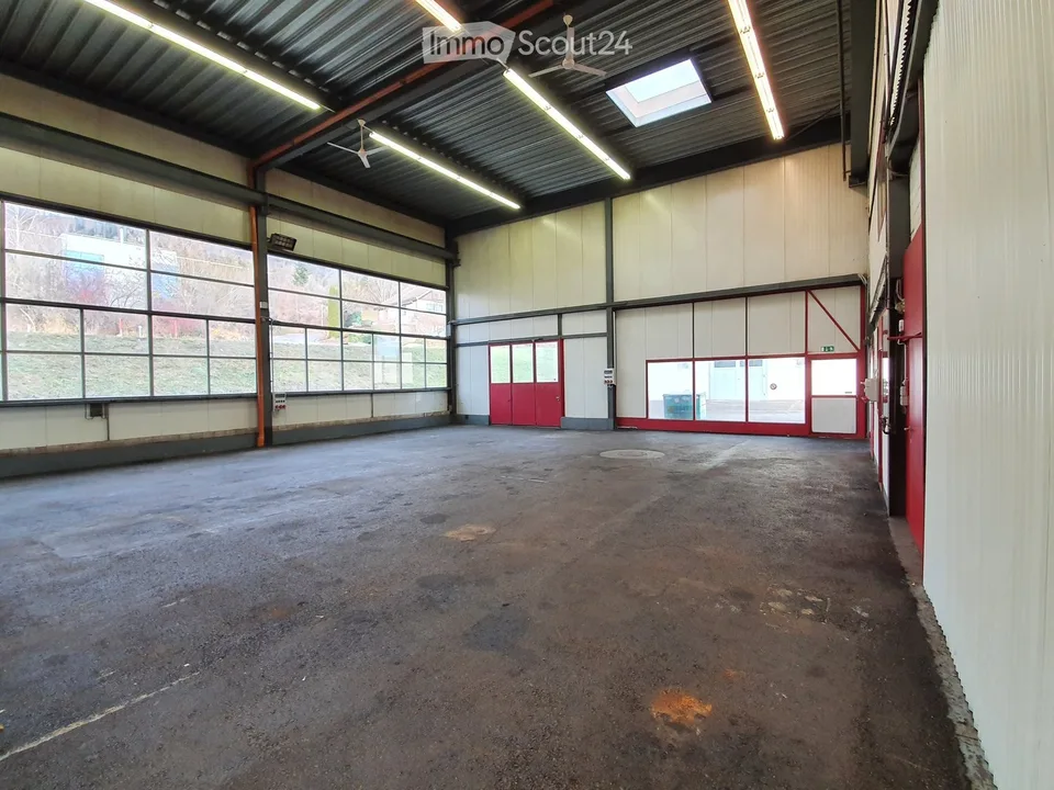 Gewerbe-/Industrieobjekt an der Goldingerstrasse 28 in Laupen ZH