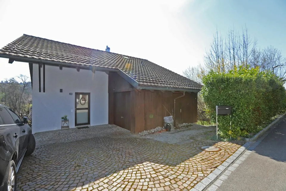 Wohnen & Vermieten: Einfamilienhaus mit Einliegerwohnung und Winter...