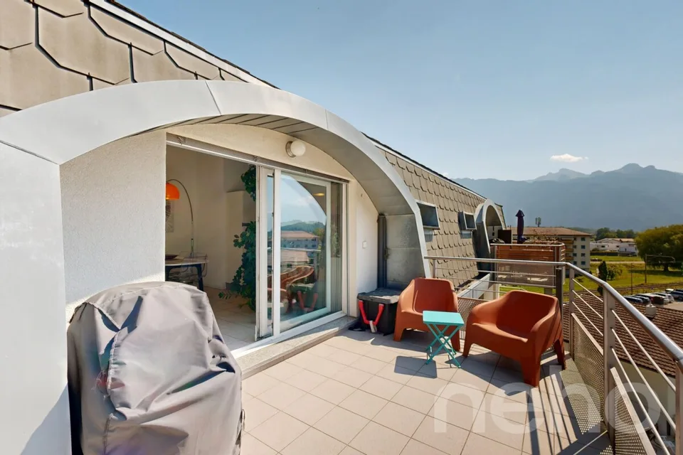 Attique avec vue Lac et Montagnes au c?ur du Bouveret