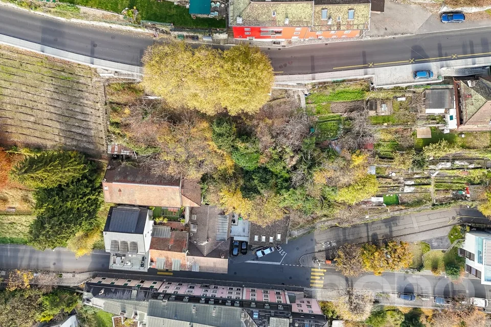 Esclusivo: terreni edificabili - ristrutturazione necessaria