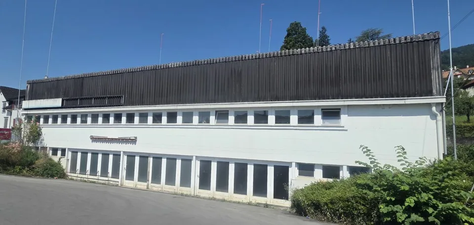 Parkplätze in Garage zu vermieten