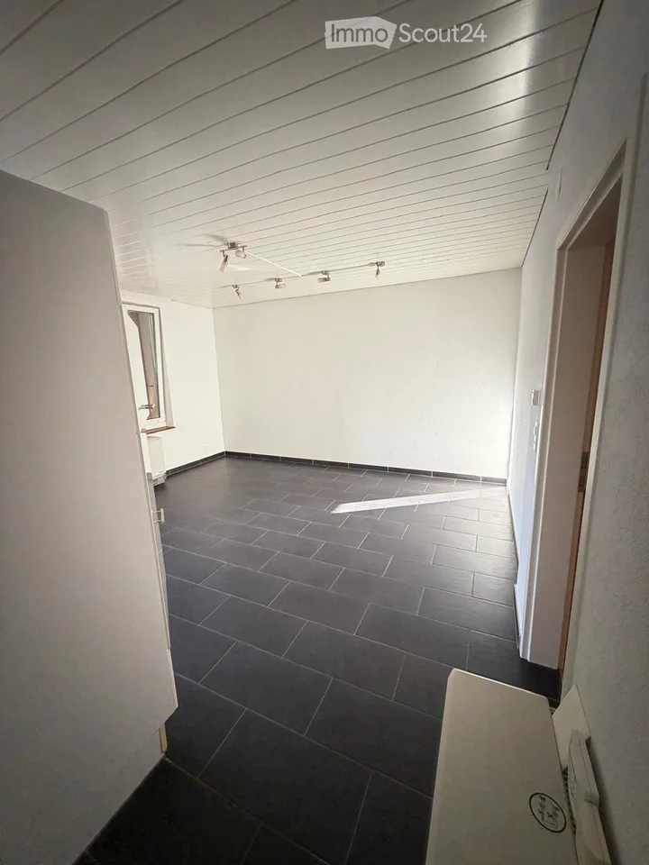 Appt. 3,5 pièces au 2eme, Bienne / 3,5-Zimmer-Whg 2.OG, Biel