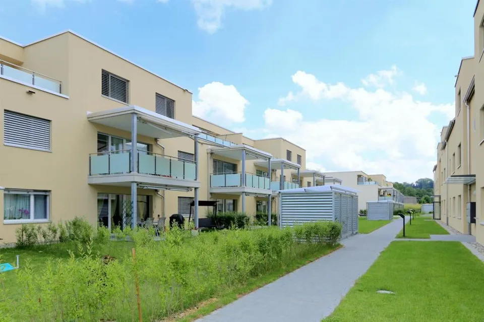 Grosszügige 3½-Zimmerwohnung mit Balkon