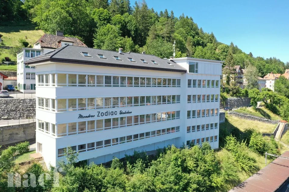 A louer ppartement de 2 pièces au 2ème étage.