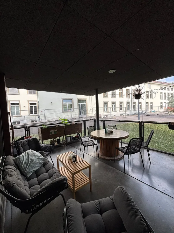 Chambre dans un appartement partagé dans le quartier de Sidi
