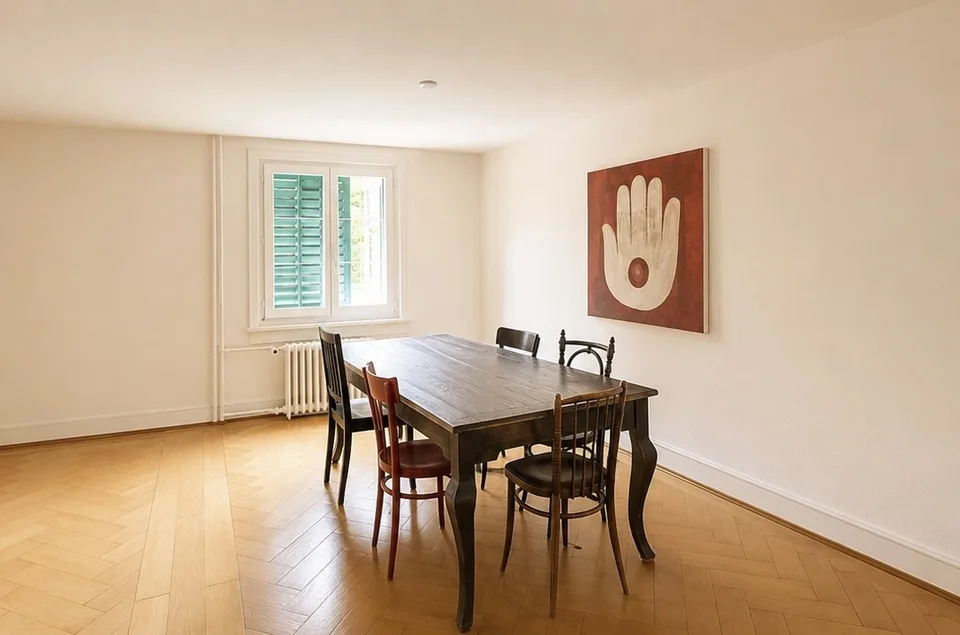 Appartamento di 4 locali al piano rialzato con grande giardino