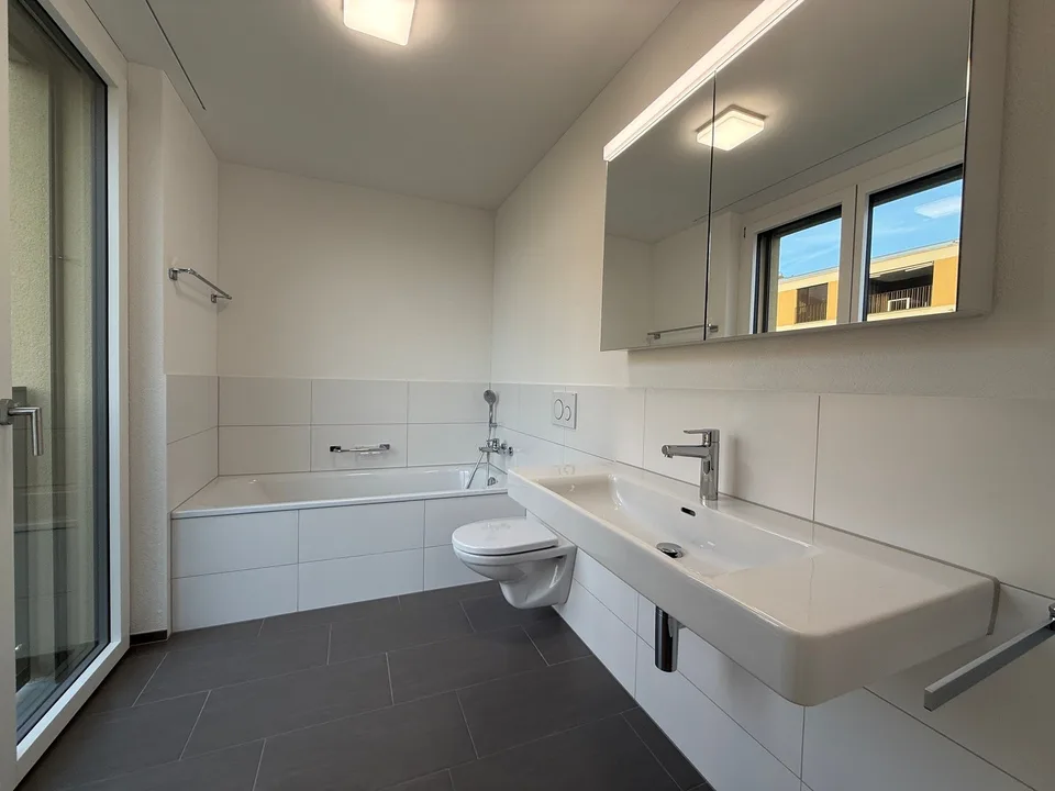 4 ½ rooms apartment, 6037 Root