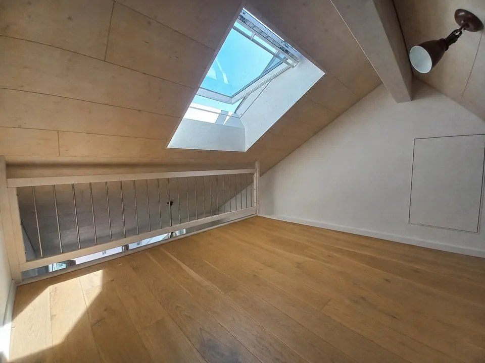 Appartement 1 pièce avec vue sur le lac à Richterswil - Recherche de sous-locataire à partir du 01.09.2026