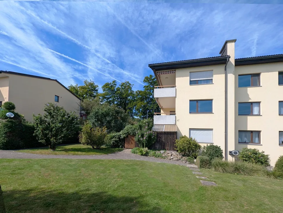 Ihr Ruhepol im Grünen – moderne Gartenwohnung mit viel Platz