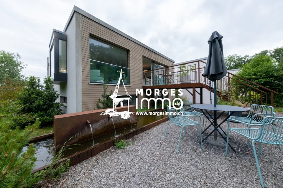 Villa d'architecte de 5.5 pièces avec jardin