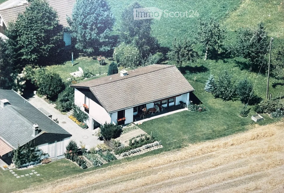 Traumhaft gelegenes Haus mit Umschwung