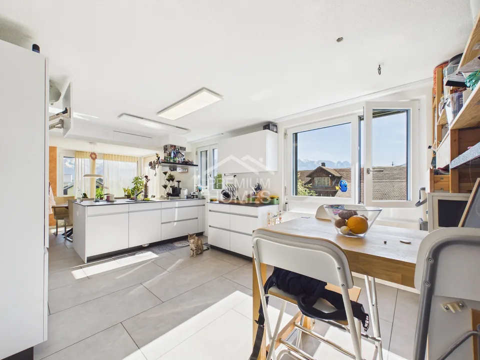 Dreamy living with a view of the mountains