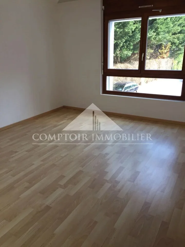 Charming 4.5-room apartment in Chalais with quick access to the highway and cable car