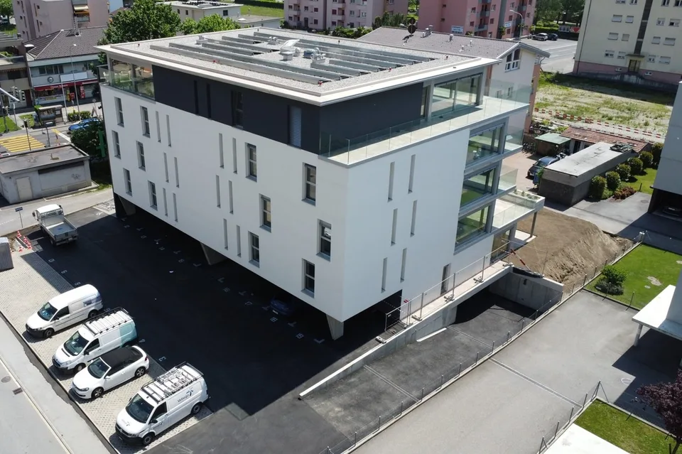 Elegante attico 3,5 con terrazza di 70 m² nel cuore di Bellinzona