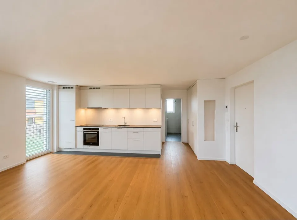 Moderne 2.5-Zimmer-Neubauwohnung mit Balkon und toller Aussicht in Kloten