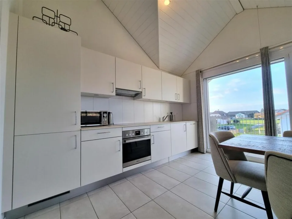 Grandcour - Appartement meublé 3.5 pièces au dernier étage