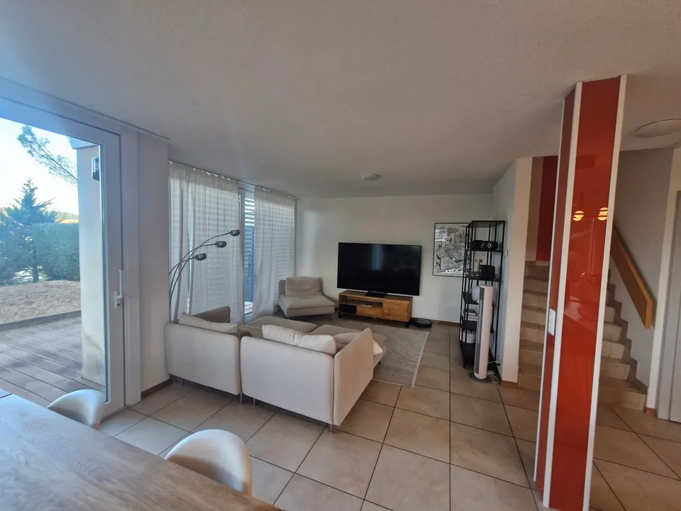 Beautiful semi-detached villa in Eclépens