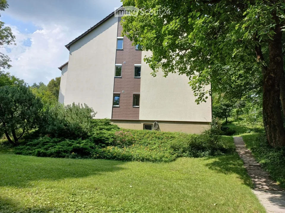 Evilard: Magnifique appartement de 5,5 pièces de 105 m² dans un cadre de vie privilégié