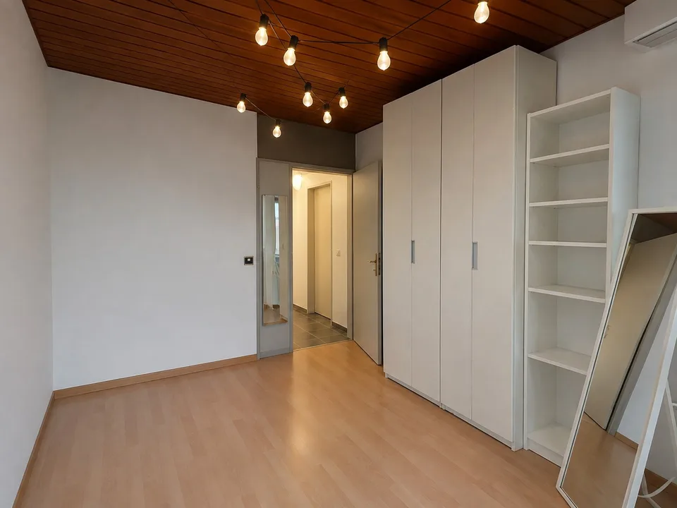 Zwei nebeneinanderliegende Zimmer in einer freundlichen Wohngemeinschaft in Zürich ab 01.09.2026 (langfristig) verfügbar