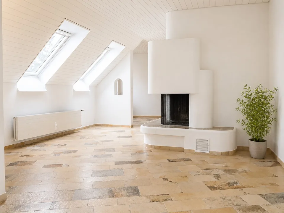 Apartment with Gallery