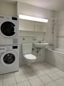 Helle 2.5-Zimmer-Wohnung mit Terrasse in Winterthur