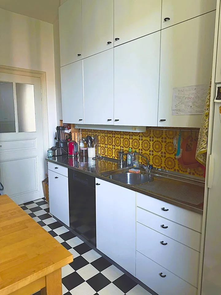 Bright 3-room apartment near SBB train station