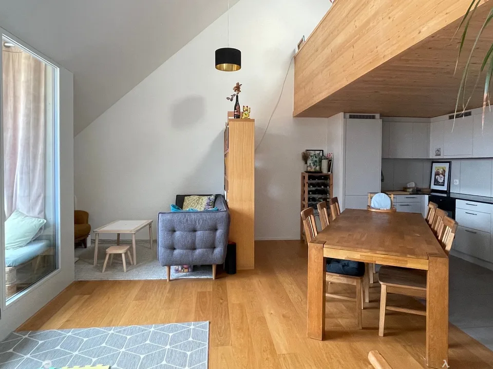 Magnifique appartement de 3,5 pièces + galerie à Biel/Bienne
