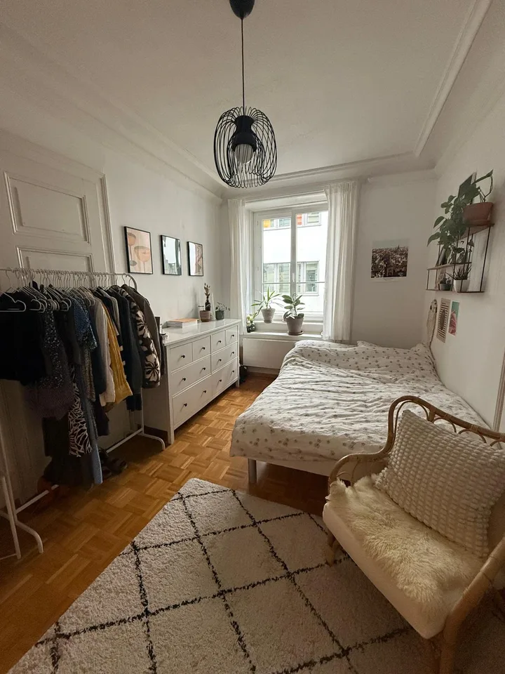 Befristetes, möbliertes WG-Zimmer in Luzern