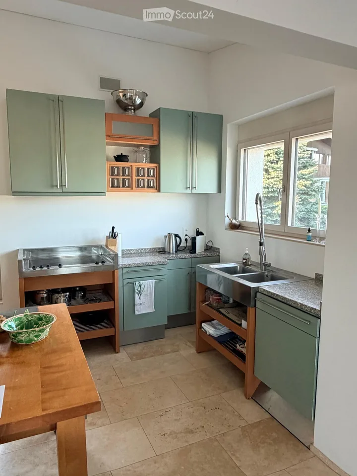 Appartement moderne de 2 pièces au dernier étage avec une vue splendide à Rebstein