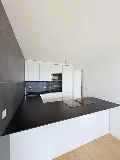 Charmant duplex traversant de 4.5 pièces avec vue dégagée