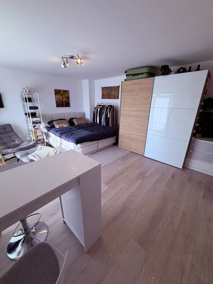 28-m²-Studio mit Balkon in Zürich-Altstetten  verfügbar ab 1. September