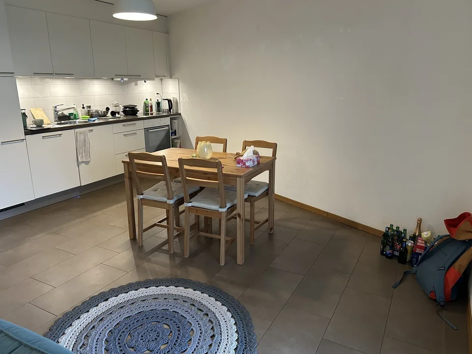 Zimmer mit eigenem Badezimmer nahe EPFL/UNIL