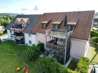 Grosse 3.5-Zimmer Attika Wohnung mit Galerie in Koblenz