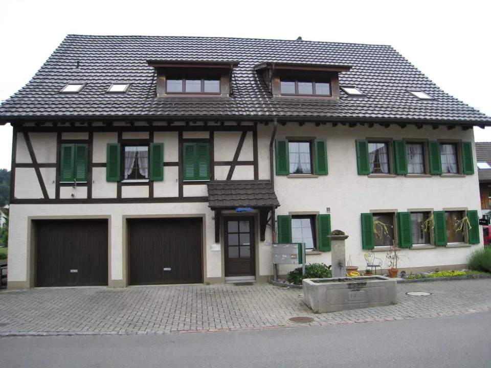 Aussenabstellplatz zu vermieten