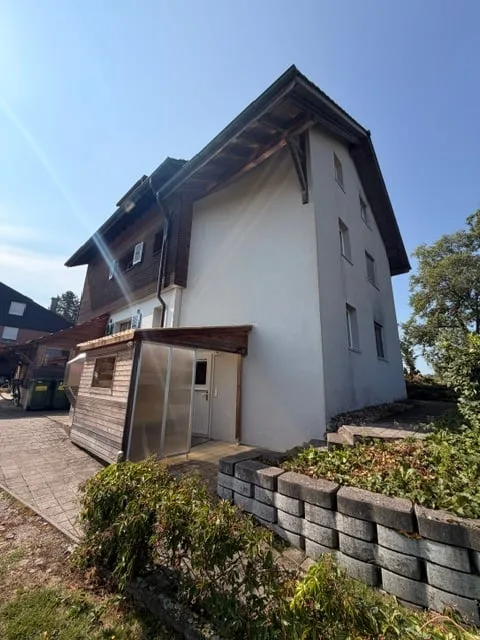 Charming 4-room apartment with balcony and parking in Bern