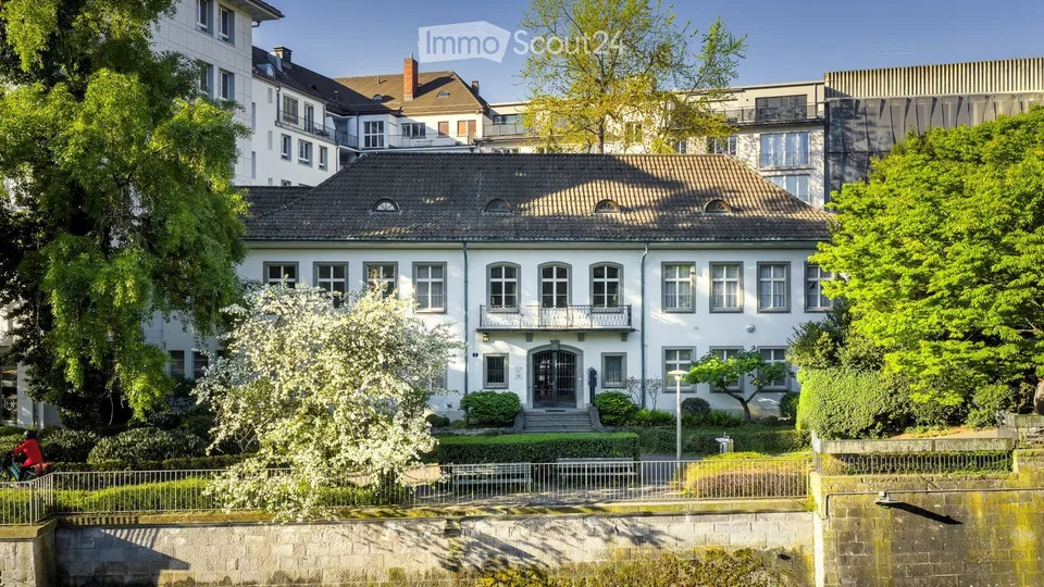 Bürofläche am Schanzengraben mit Sicht auf den alten botanischen Garten