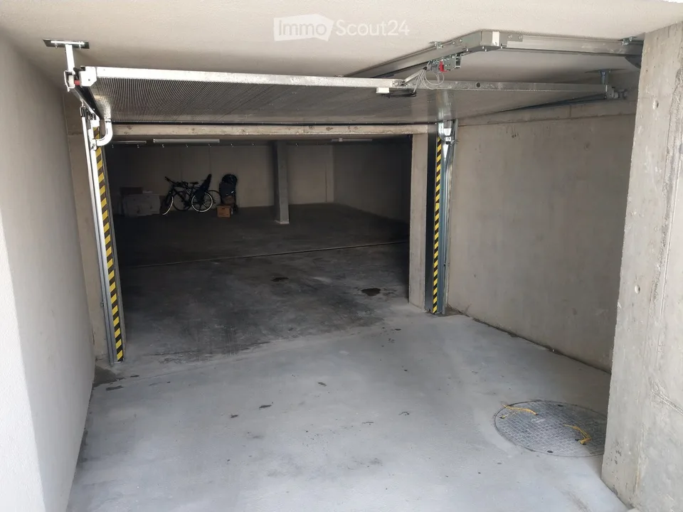 Parking space for sale in Laupen (3177)