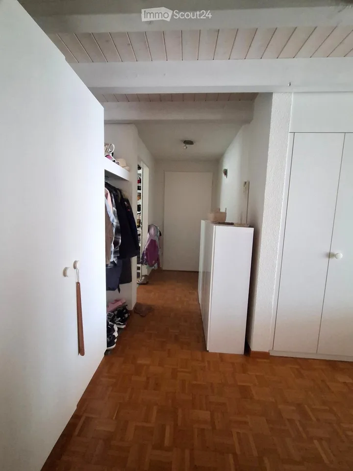 Helle 4.5-Zimmer-Duplexwohnung mit Galerie und 124 m² in Bellmund