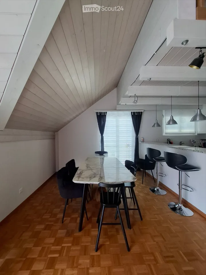 Helle 4.5-Zimmer-Duplexwohnung mit Galerie und 124 m² in Bellmund