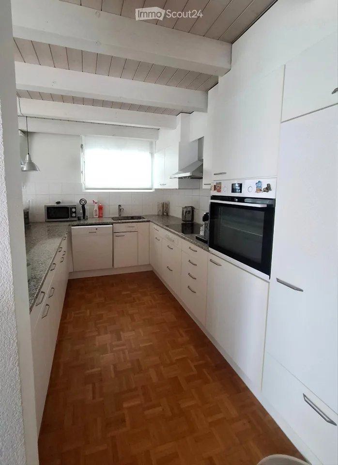 Helle 4.5-Zimmer-Duplexwohnung mit Galerie und 124 m² in Bellmund