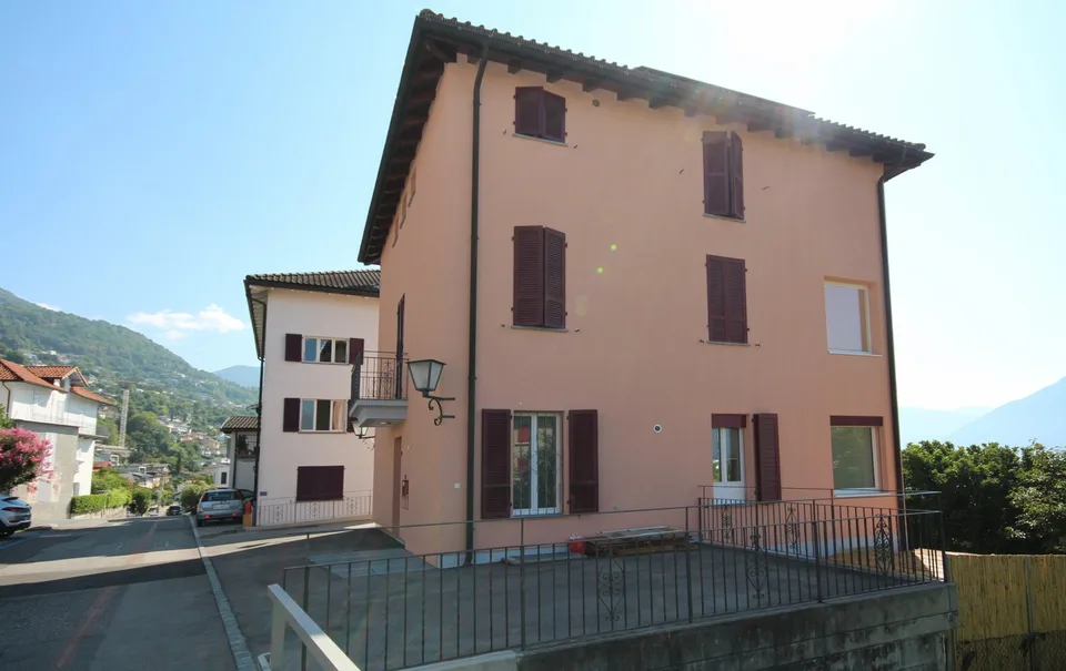 Cozy 2-room apartment in Minusio with balcony - Second home