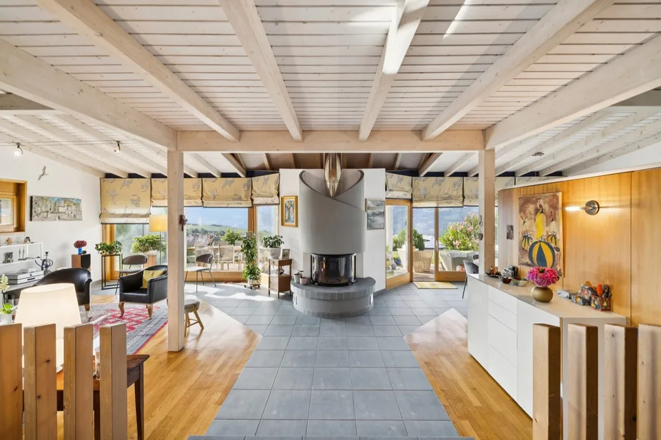 Villa d'Exception avec vue Panoramique & Élégance Contemporaine