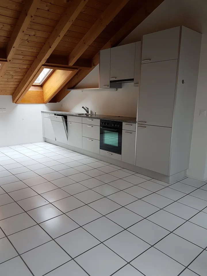 Charming 2.5-room apartment on the 3rd floor in Ilanz