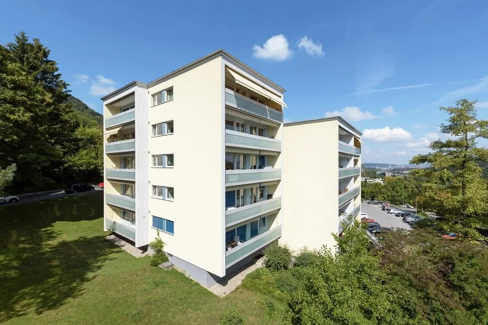 Aussenabstellplatz in Adliswil